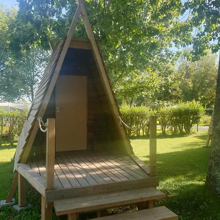 Pyrénées Nature Camping 3*
